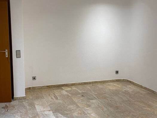 Terrassenwohnung zur Miete 1.500 € 3 Zimmer 99 m² Geschoss -1/2 frei ab 01.01.2026 Maichingen Sindelfingen 71069