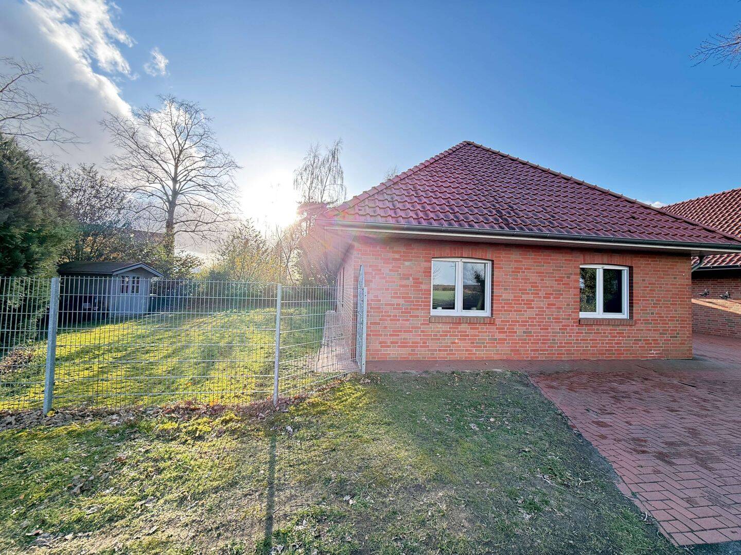 Immobilie in Vrees - Käufer Provisionsfrei! Ihr Rückzugsort im Grünen: Gepflegter Bungalow in Vrees mit viel Potenzial - Bild 4
