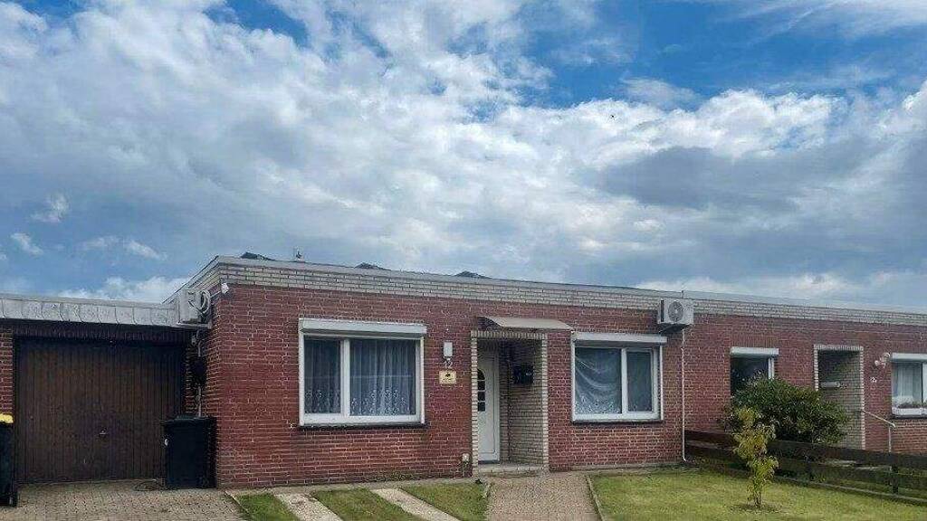 Bungalow zum Kauf 370.000 € 4 Zimmer 95 m² 266 m² Grundstück Fahrenhorst Stuhr 28816