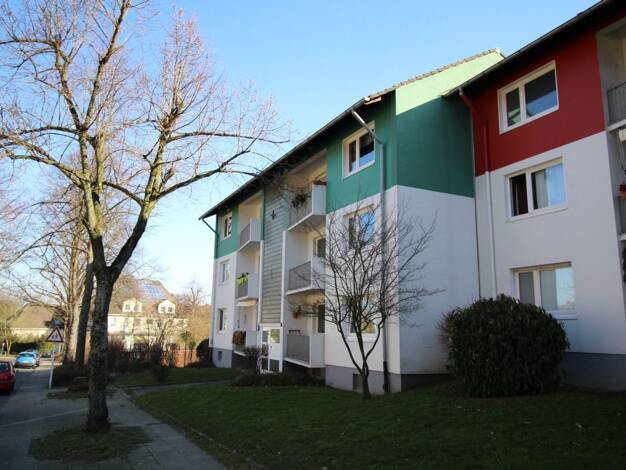 Studio zur Miete 383 € 1 Zimmer 33,3 m² EG frei ab sofort Adolf-Schmidt-Str. 43 Holsterhausen Stadtbezirk III 45147