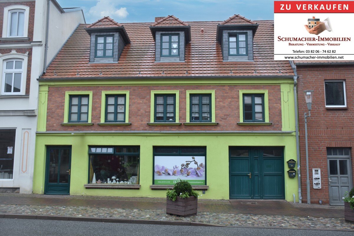 Haus zum Kauf 350.000 € 10 Zimmer 250 m²<br/>Wohnfläche 494 m²<br/>Grundstück Gnoien Gnoien 17179