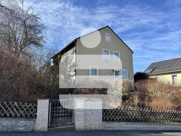 Einfamilienhaus zum Kauf 290.000 € 6 Zimmer 184 m² 1.054 m² Grundstück Sulzbach-Rosenberg Sulzbach-Rosenberg 92237