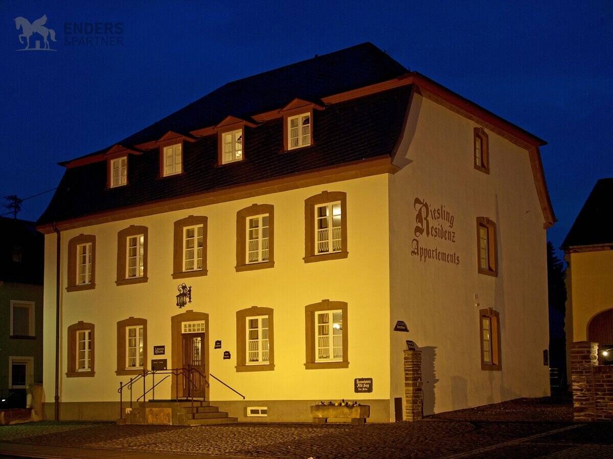 Wohnung zur Miete 750 € 2 Zimmer 50 m²<br/>Wohnfläche Longuich 54340