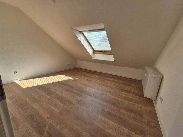 Wohnung zur Miete 530 € 2 Zimmer 33 m² 2. Geschoss Zehntenhofstr. 37 Schierstein Wiesbaden 65201