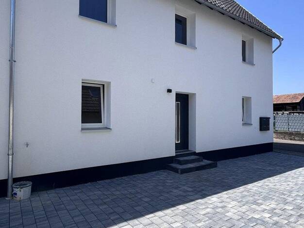 Einfamilienhaus zur Miete 1.380 € 3,5 Zimmer 116 m² 300 m² Grundstück Harthausen 67376