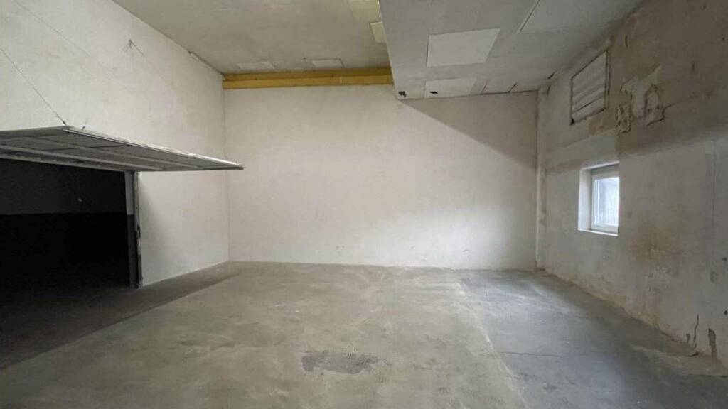 Lagerhalle zur Miete provisionsfrei 5,90 € 79 m² Lagerfläche St. Jürgen Lübeck 23560