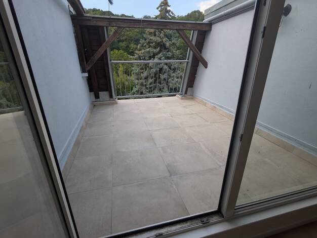 Maisonette zur Miete 1.250 € 5 Zimmer 134,1 m² Geschoss 3/4 frei ab sofort Dresdner Straße 28 Pesterwitz Freital 01705