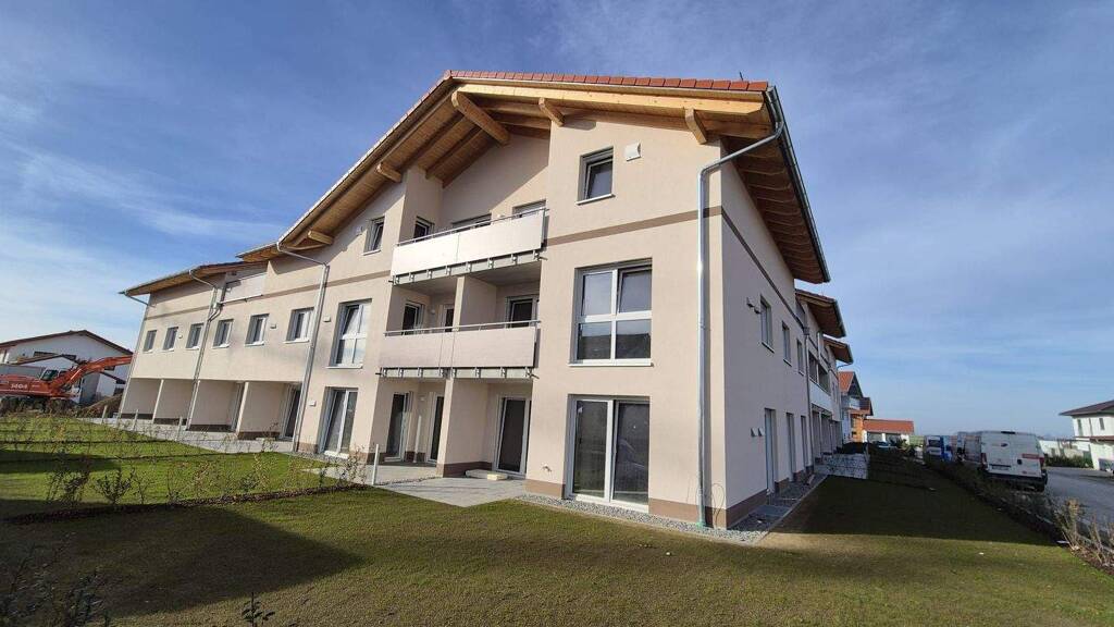 Wohnung zur Miete - Erstbezug 1.102 € 3 Zimmer 79,4 m² 1. Geschoss frei ab 01.05.2026 Mankham 72-78 Mankham Feichten an der Alz 84550