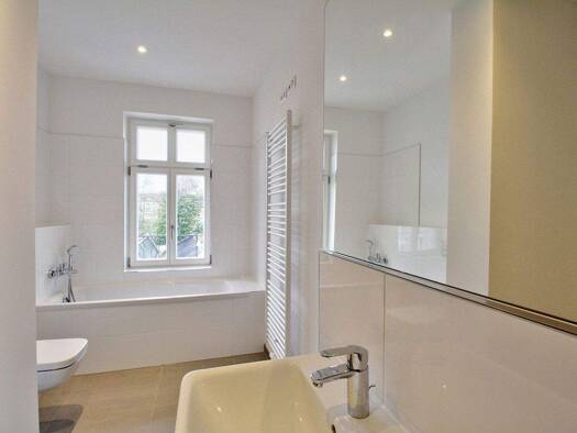 Wohnung zur Miete 890 € 4 Zimmer 87,3 m² 4. Geschoss Wurzner Straße 7 Neustadt-Neuschönefeld Leipzig 04315