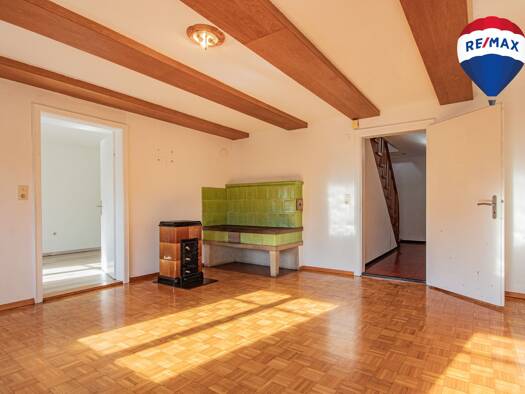 Reihenmittelhaus zum Kauf 225.000 € 6 Zimmer 137 m² 803 m² Grundstück Grießen Klettgau 79771