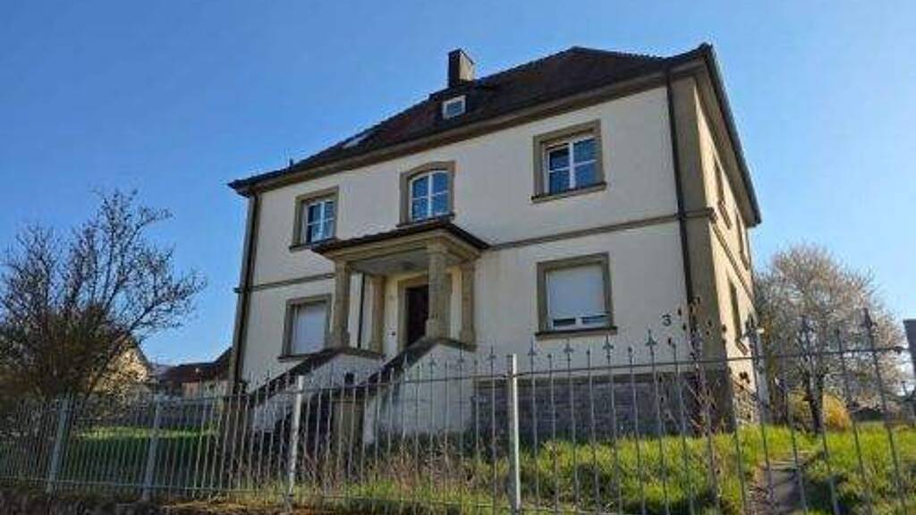 Einfamilienhaus zum Kauf 267.000 € 9 Zimmer 297 m² 929 m² Grundstück Schwemmelsbach Wasserlosen 97535