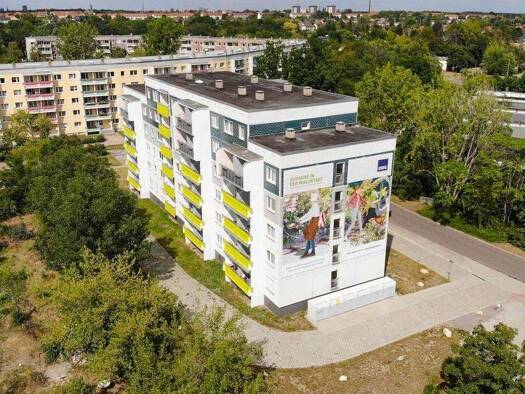 Wohnung zur Miete 244 € 1 Zimmer 34,5 m² 2. Geschoss frei ab 01.04.2026 Genthiner Straße 4 Silberhöhe Halle 06132