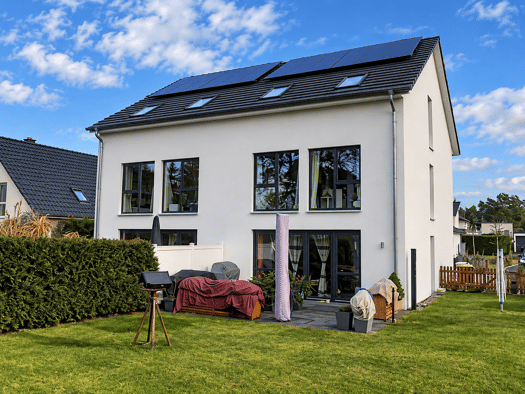 Doppelhaushälfte zur Miete 1.350 € 6 Zimmer 161 m² 444 m² Grundstück frei ab 01.01.2027 Bukallee 39 Ovelgönne Hambühren 29313