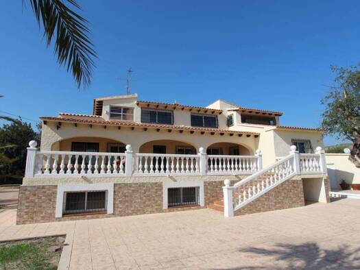 Villa zum Kauf provisionsfrei 649.000 € 6 Zimmer 590 m² 1.900 m² Grundstück El Campello 03560