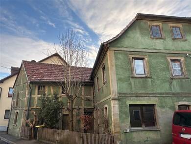 Einfamilienhaus zum Kauf 39.000 € 5 Zimmer 127,4 m² 135 m² Grundstück frei ab sofort Ebern Ebern 96106