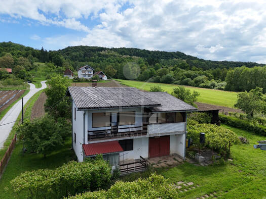 Einfamilienhaus zum Kauf 75.000 € 5 Zimmer 178 m² 719 m² Grundstück Karlovac 47000