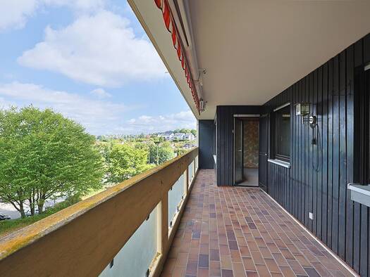 Wohnung zum Kauf 285.000 € 3,5 Zimmer 95,5 m² 3. Geschoss Böblingen Böblingen 71032
