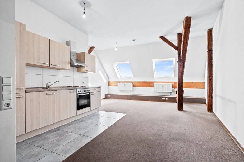 Wohnung zum Kauf 179.900 € 2,5 Zimmer 63,5 m² Dachgeschoss, 4. Geschoss Laupheim Laupheim 88471