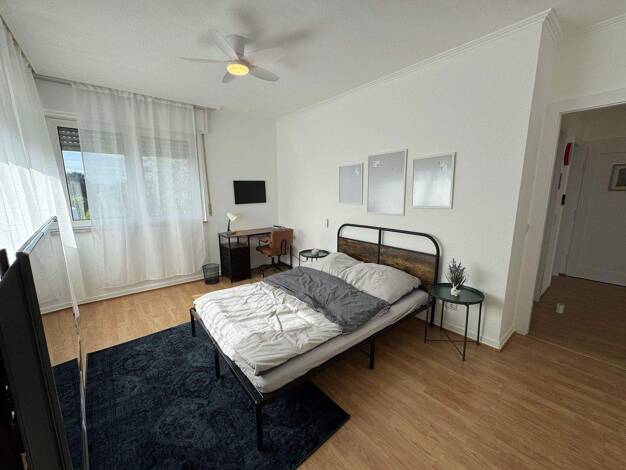 WG-Zimmer zur Miete - Erstbezug Wohnen auf Zeit 750 € 21 m² 2. Geschoss frei ab 01.02.2026 Lucaestraße 15 Eschersheim Frankfurt am Main 60433