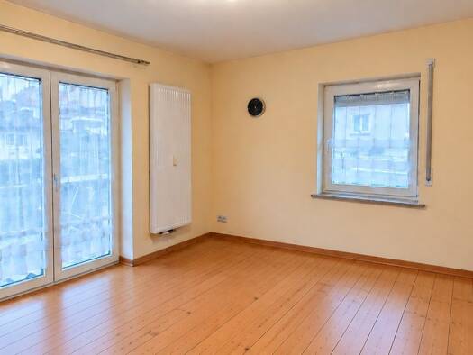 Mehrfamilienhaus zum Kauf 559.000 € 10 Zimmer 265 m² 625 m² Grundstück Kantstraße 2 Kist 97270