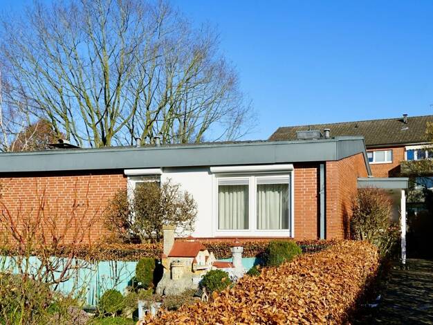 Einfamilienhaus zum Kauf 549.000 € 4 Zimmer 143 m² 812 m² Grundstück Henstedt-Ulzburg 24558