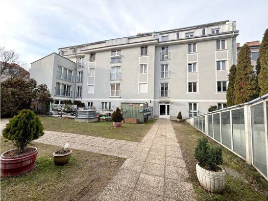 Wohnung zum Kauf 2.165.000 € 621,5 m² Wien 1210
