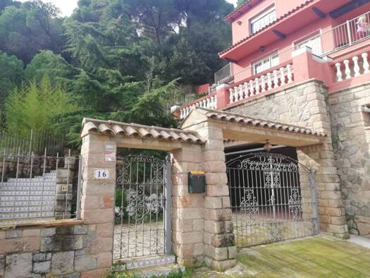 Villa zum Kauf 550.000 € 4 Zimmer 350 m² 700 m² Grundstück Cabrils 08348