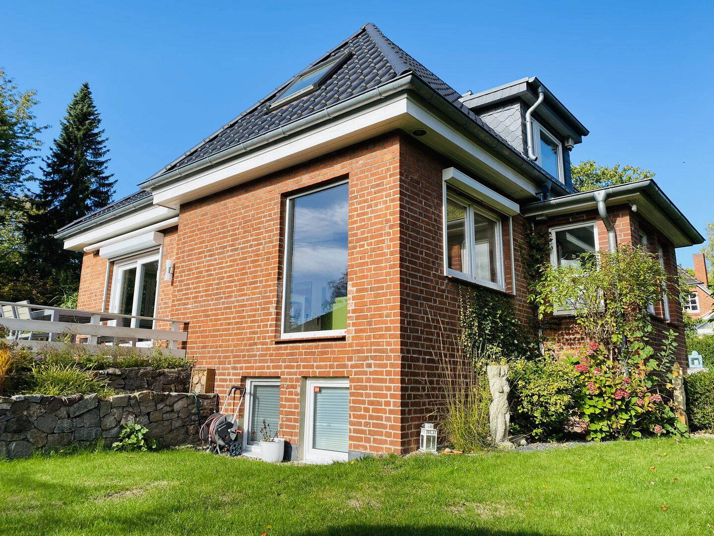 Einfamilienhaus zum Kauf · provisionsfrei