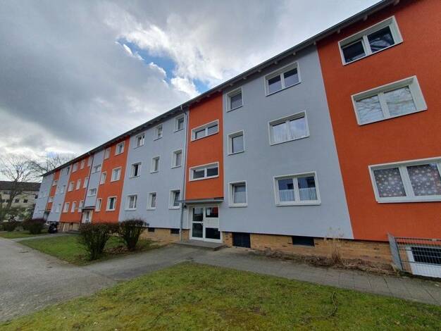 Wohnung zur Miete 645 € 2 Zimmer 59,7 m² 1. Geschoss frei ab 08.10.2026 Stralsundstraße 37 Heidberg Heidberg - Melverode 38124