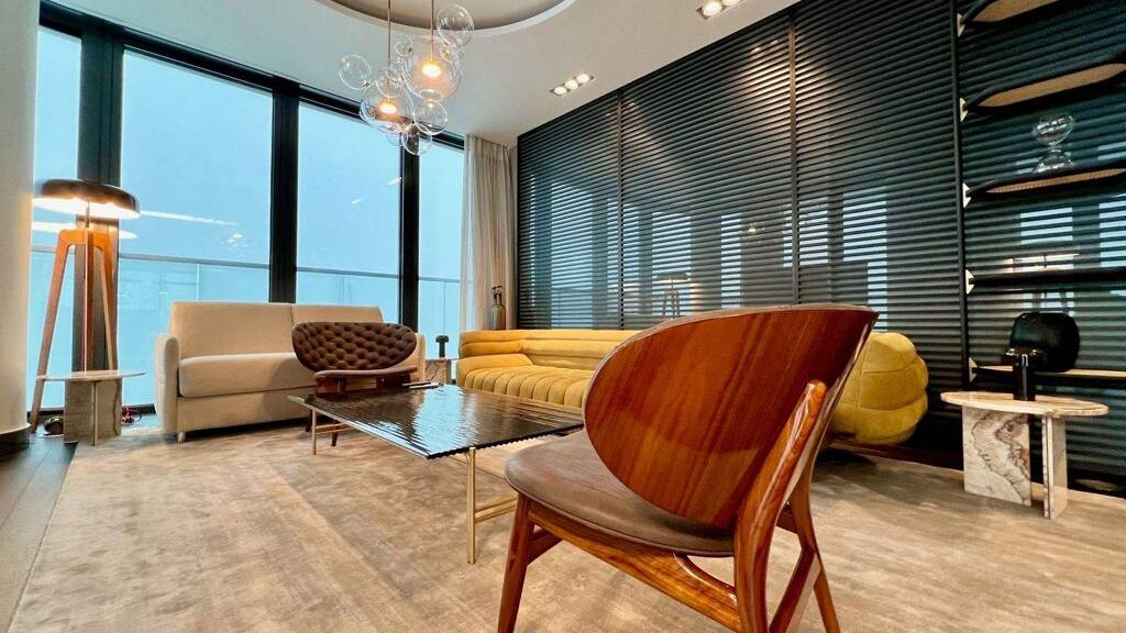 Wohnung zur Miete - Erstbezug 3.600 € 2 Zimmer 90 m² 44. Geschoss Gallus Frankfurt am Main 60327