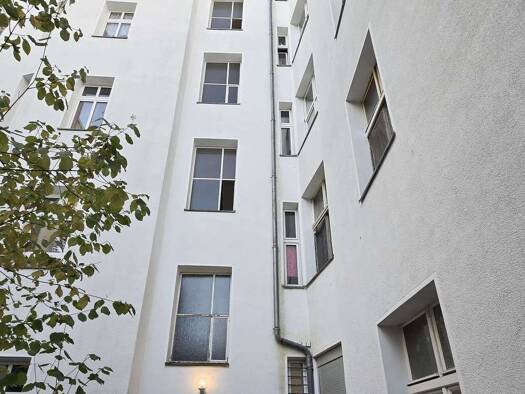 Wohnung zum Kauf 285.000 € 3 Zimmer 98,2 m² 1. Geschoss Glasgower Straße 6 Wedding Mitte 13349