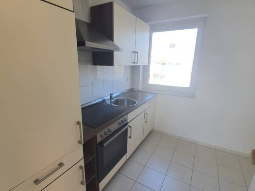 Wohnung zur Miete 490 € 3 Zimmer 70 m² 3. Geschoss frei ab sofort Schlehenweg 8 Eschwege Eschwege 37269