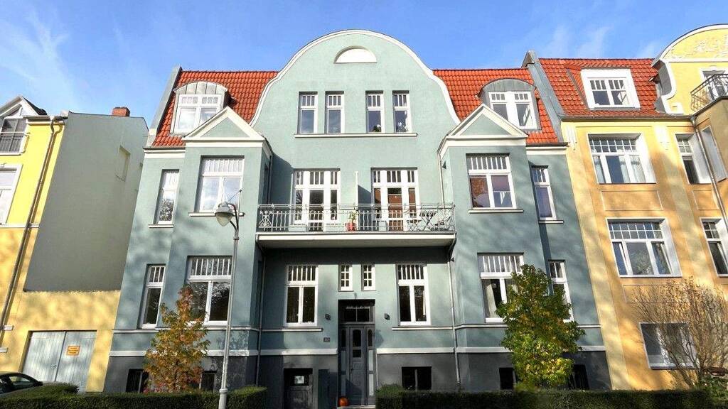 Wohnung zum Kauf 759.000 € 4 Zimmer 132 m² Stadtmitte Rostock 18055