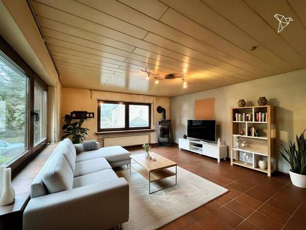 Einfamilienhaus zum Kauf 199.000 € 6 Zimmer 220 m² 260 m² Grundstück Weibern 56745