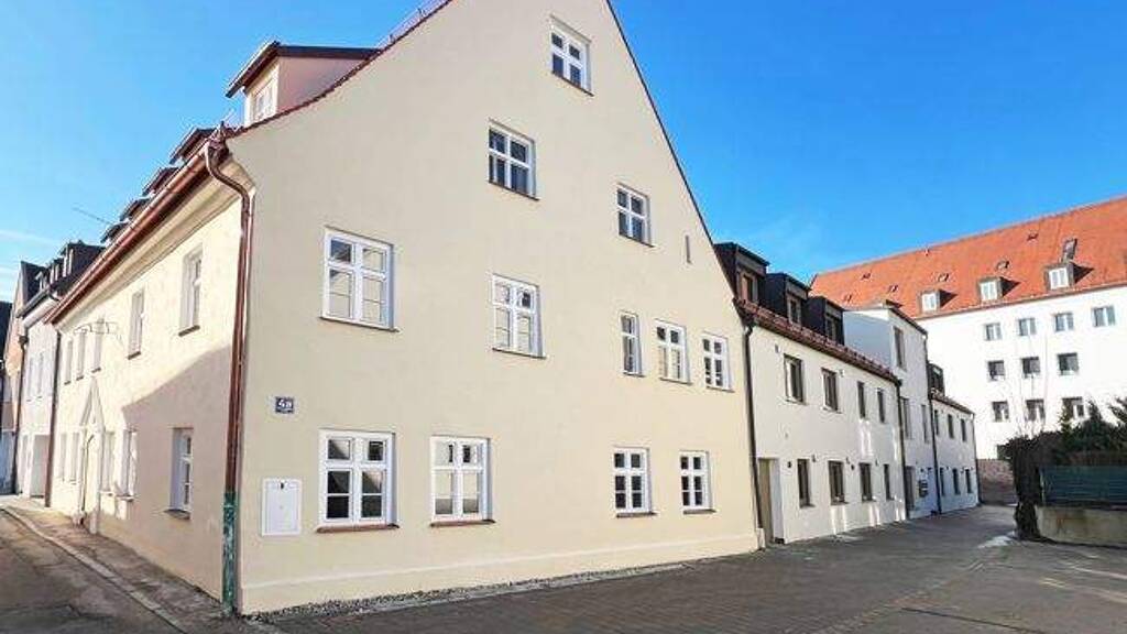Wohnung zur Miete 1.699 € 4 Zimmer 111,4 m² frei ab 15.05.2026 Nikola Landshut 84034
