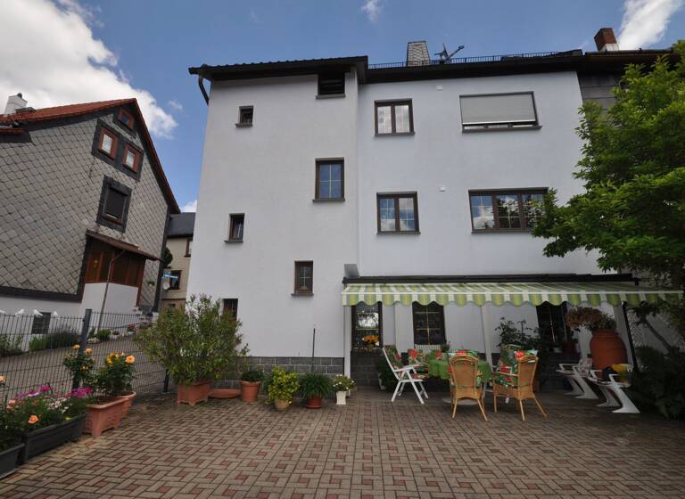 Doppelhaushälfte zum Kauf 250.000 € 9 Zimmer 180 m²<br/>Wohnfläche 510 m²<br/>Grundstück Zella-Mehlis 98544