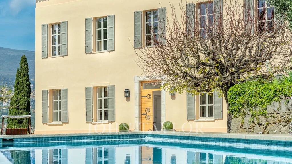 Einfamilienhaus zum Kauf provisionsfrei 4.290.000 € 11 Zimmer 375 m² 20.000 m² Grundstück Les Aspres Grasse 06130