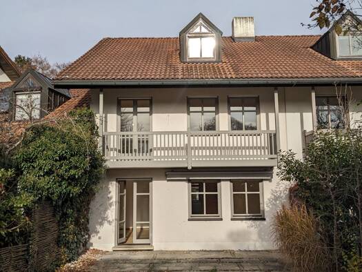 Reihenhaus zur Miete 2.700 € 5,5 Zimmer 158 m² 200 m² Grundstück frei ab sofort Starnberg 82319
