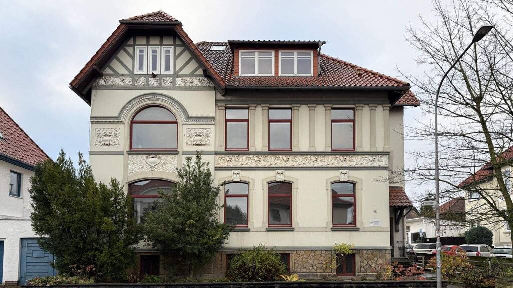 Wohnung zur Miete 1.220 € 4,5 Zimmer 136 m² 1. Geschoss frei ab sofort Barsinghausen 30890