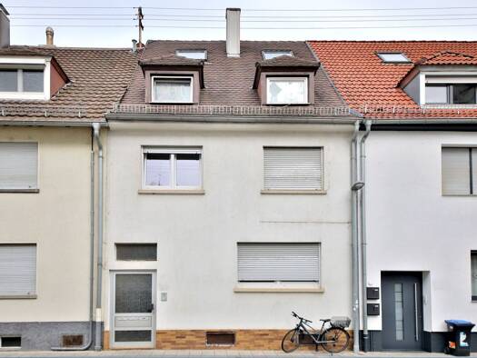 Reihenmittelhaus zum Kauf 439.000 € 6 Zimmer 141,1 m² 367 m² Grundstück Rintheim Karlsruhe / Rintheim 76131