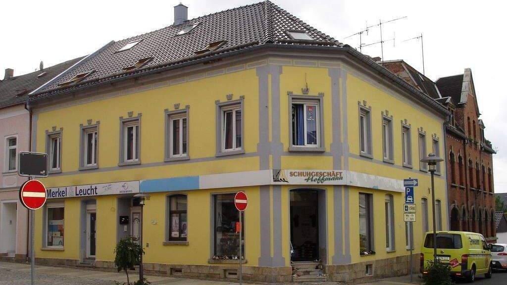 Haus zum Kauf provisionsfrei als Kapitalanlage geeignet 120.000 € 11 Zimmer 440 m² Falkenstein 08223