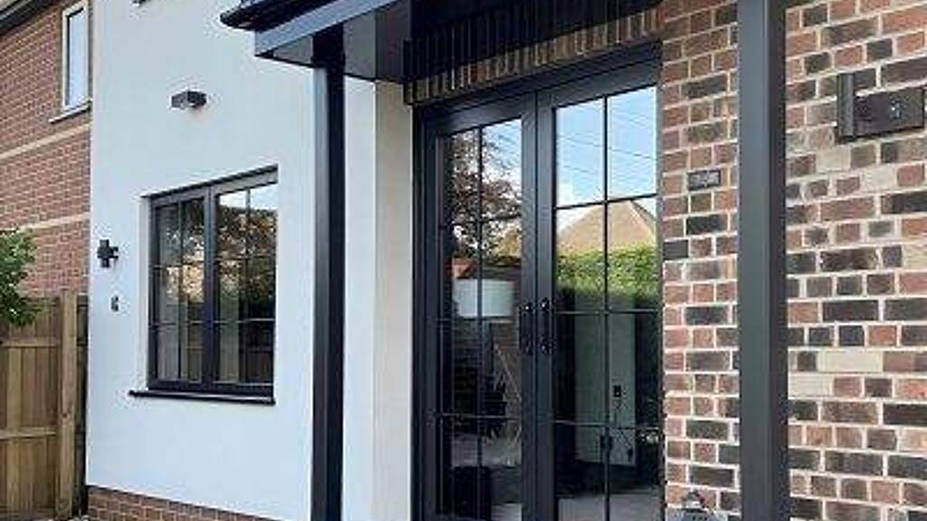 Mehrfamilienhaus zum Kauf 47.000 € 216 m² 330 m² Grundstück Freiberg 09599