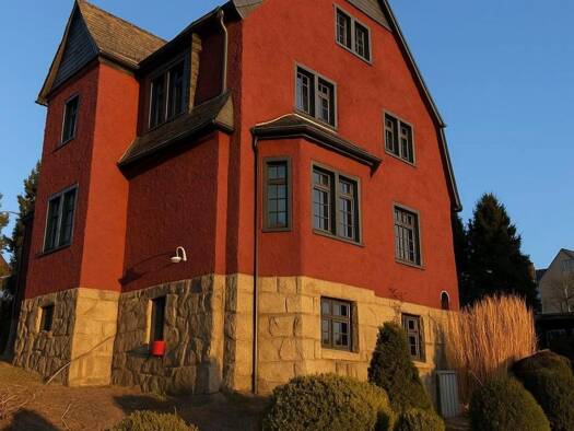 Einfamilienhaus zum Kauf 449.000 € 7 Zimmer 200 m² 700 m² Grundstück frei ab 01.03.2027 Bernsbach Lauter-Bernsbach 08315