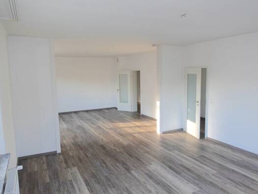 Wohnung zur Miete 990 € 4 Zimmer 133 m² 1. Geschoss Wunstorf Wunstorf 31515