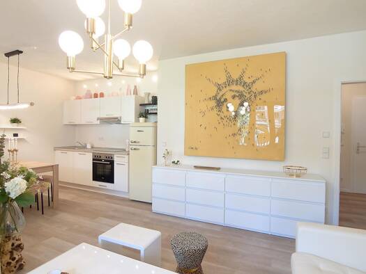 Wohnung zur Miete 1.240 € 3 Zimmer 70,7 m² Rankestraße Kaditz Ortsamtsbereich Pieschen 01139