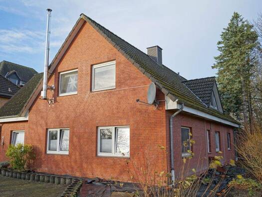 Mehrfamilienhaus zum Kauf 199.000 € 7 Zimmer 180 m² 2.417 m² Grundstück Lunestedt 27616