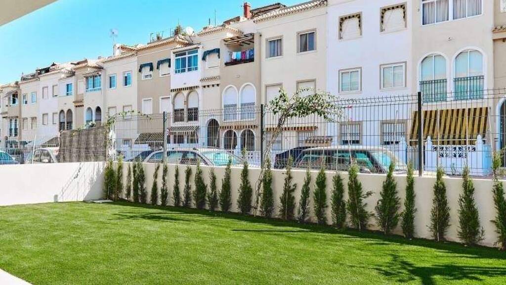 Haus zum Kauf 395.000 € 98 m² Torrevieja 03180