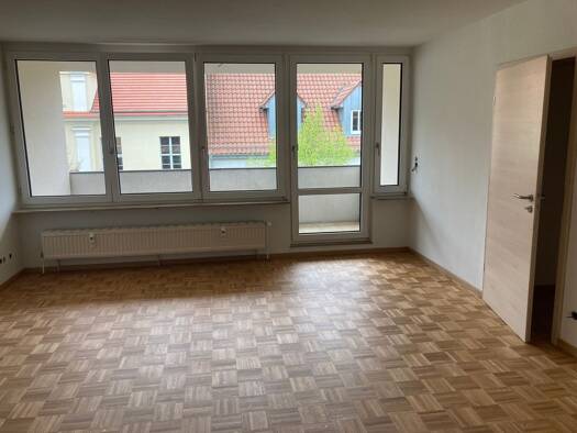 Studio zur Miete 592 € 3 Zimmer 95,5 m² 2. Geschoss frei ab 01.09.2025 Fürstenberg/Havel Fürstenberg/Havel 16798
