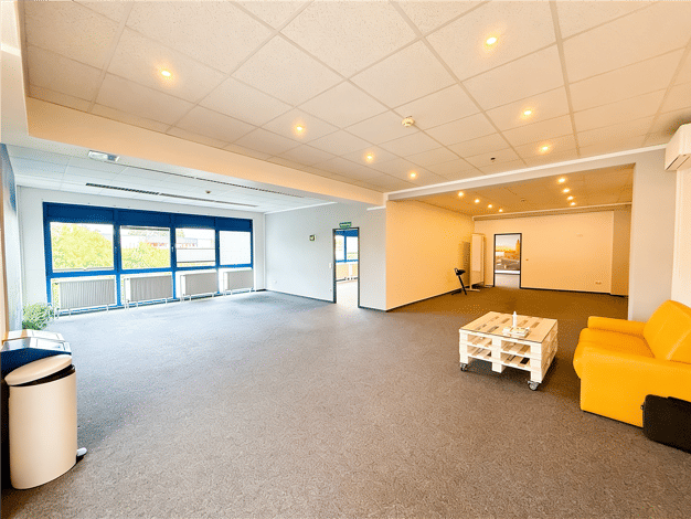 Bürofläche zur Miete 10 € 3 Zimmer 200 m² Bürofläche Junkersdorf Köln 50858