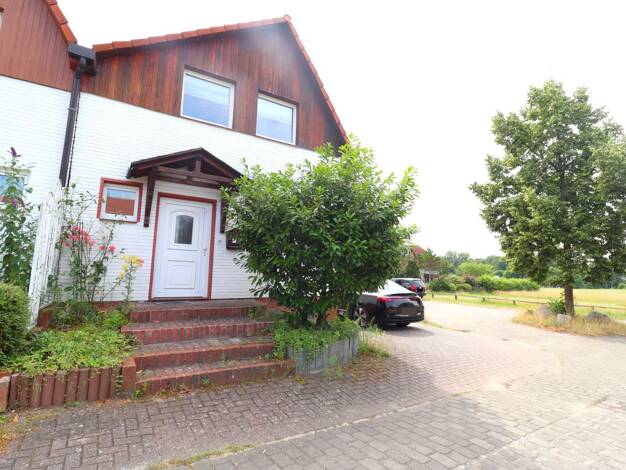 Doppelhaushälfte zum Kauf 186.000 € 4 Zimmer 105 m² 376 m² Grundstück Eschede Eschede 29348